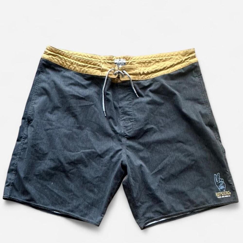 Rip-curl Men's Black and Grey Shorts